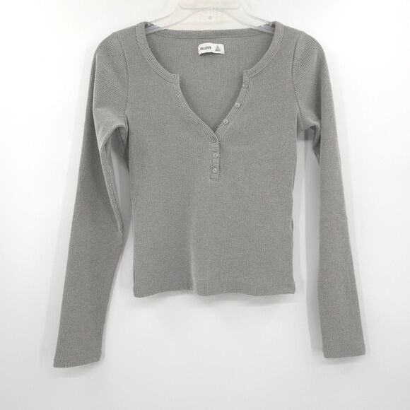 Hollister Tops - Hollister Y2K‎ womens Cozy Ribbed Seamless Fabric Henley Size S Long grey
